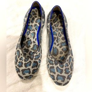 Rothy’s leopard ballet flats.  Excellent condition.